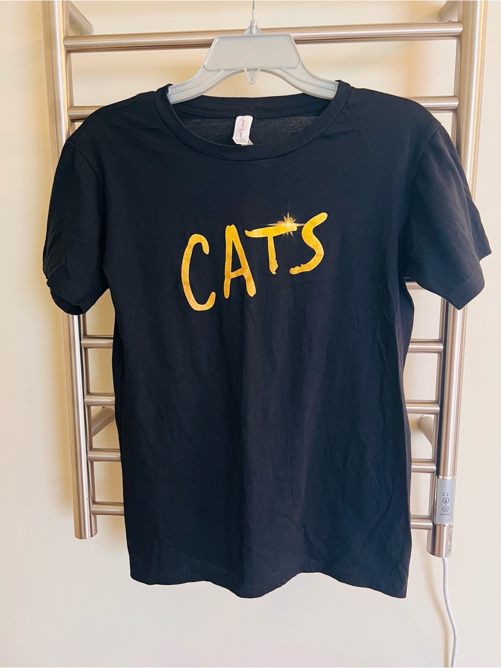Official Cats Broadway Musical Revival T-Shirt - Black NWOT Adult Small